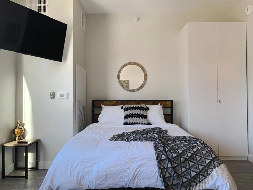 Sleepover Studio Apartments 得梅因 外观 照片