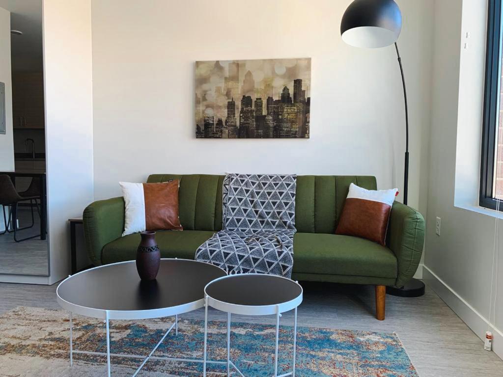 Sleepover Studio Apartments 得梅因 外观 照片