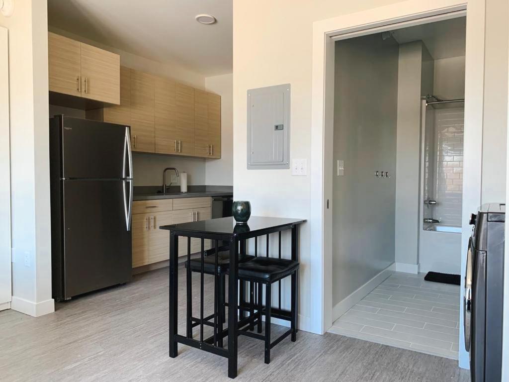 Sleepover Studio Apartments 得梅因 外观 照片